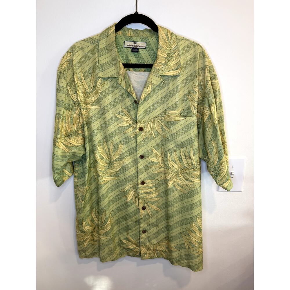 Tommy Bahama 100% Silk Green Tropical Leaf Print Button Up Shirt Camp Hawaiian L